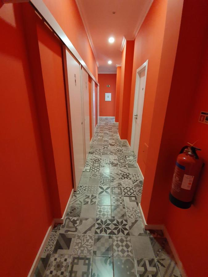 Inn Faro - Casa Amarela - Guest House ภายนอก รูปภาพ