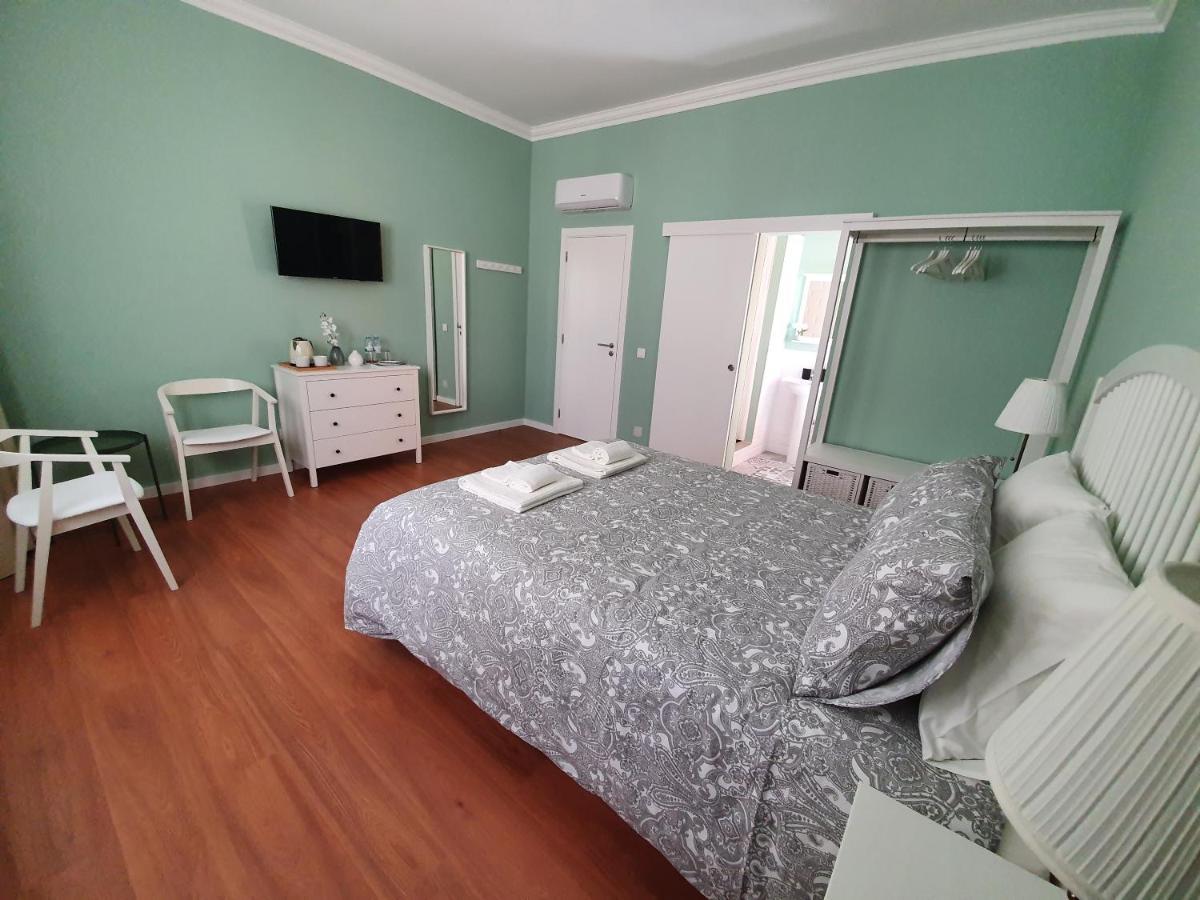 Inn Faro - Casa Amarela - Guest House ภายนอก รูปภาพ