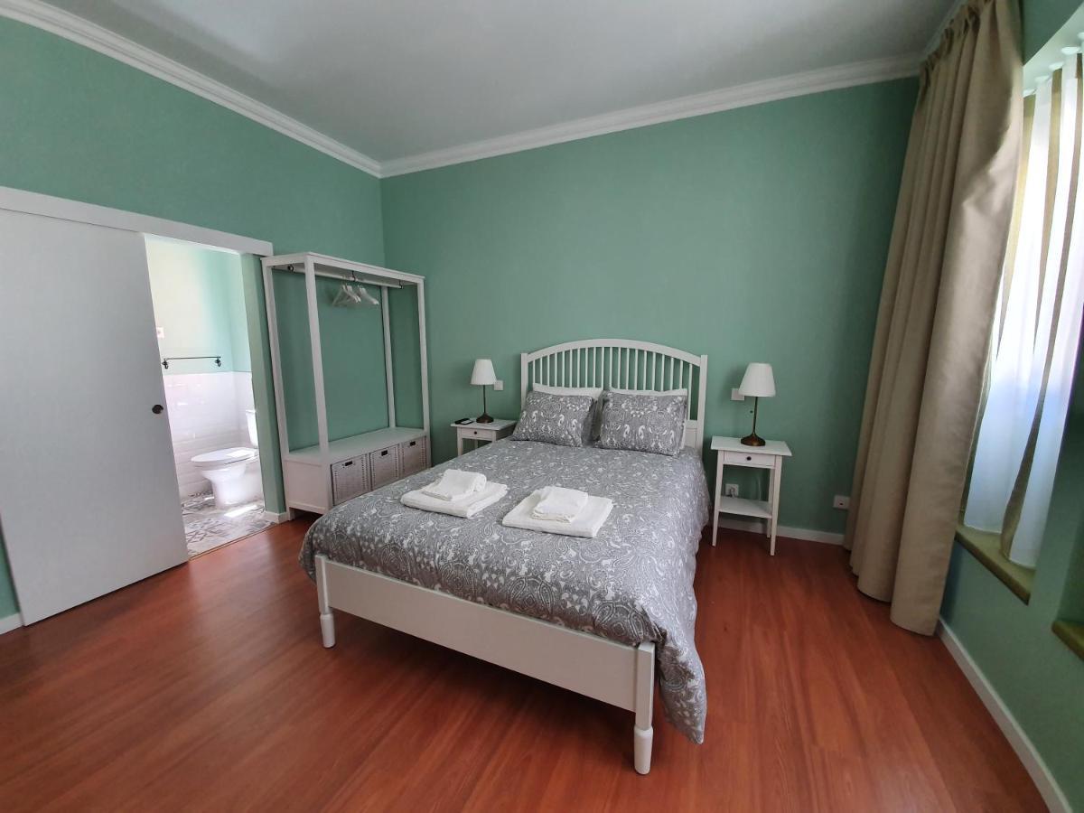Inn Faro - Casa Amarela - Guest House ภายนอก รูปภาพ