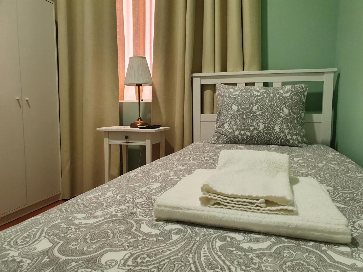 Inn Faro - Casa Amarela - Guest House ภายนอก รูปภาพ